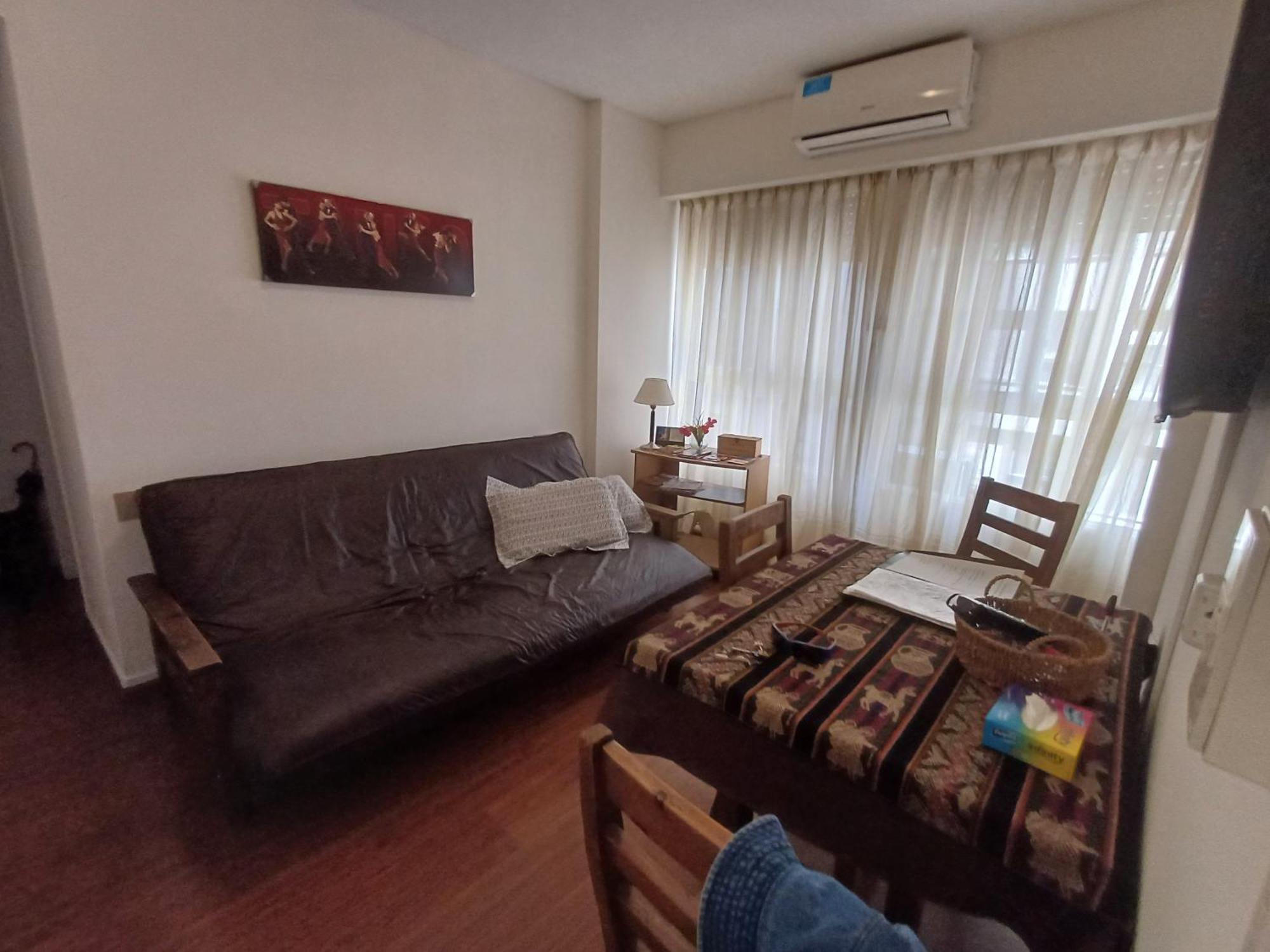 Apartamento Avenida De Mayo 1316 บัวโนสไอเรส ภายนอก รูปภาพ