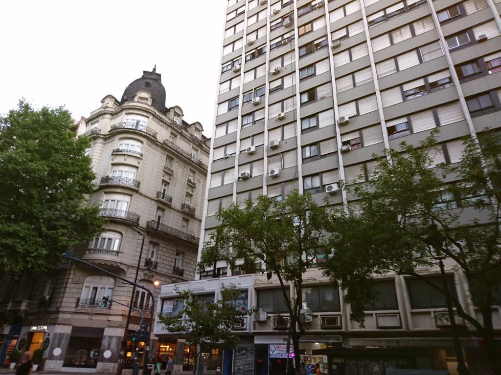 Apartamento Avenida De Mayo 1316 บัวโนสไอเรส ภายนอก รูปภาพ