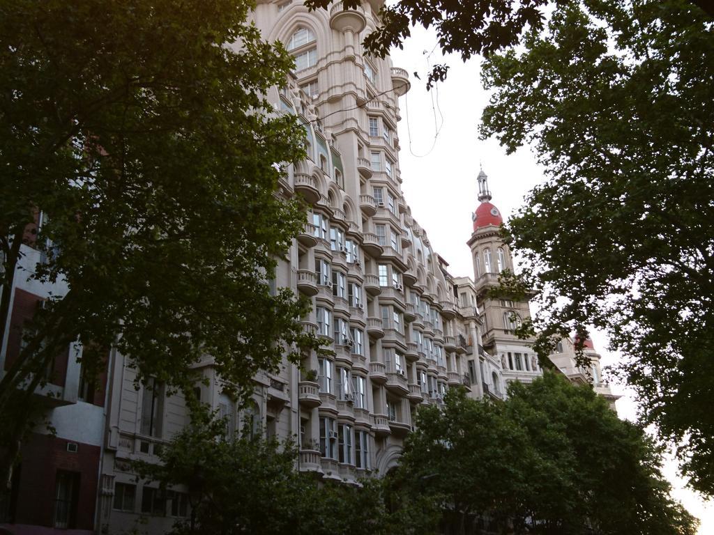 Apartamento Avenida De Mayo 1316 บัวโนสไอเรส ภายนอก รูปภาพ